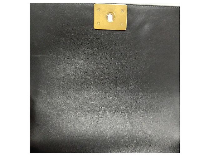 Chanel Borsa a spalla Boy Medium in pelle di vitello trapuntata con doppia cucitura Nero - vista 11