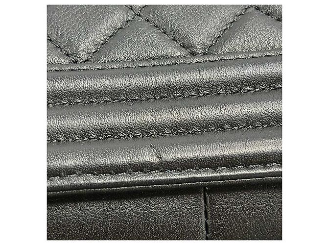 Chanel Borsa a spalla Boy Medium in pelle di vitello trapuntata con doppia cucitura Nero - vista 14