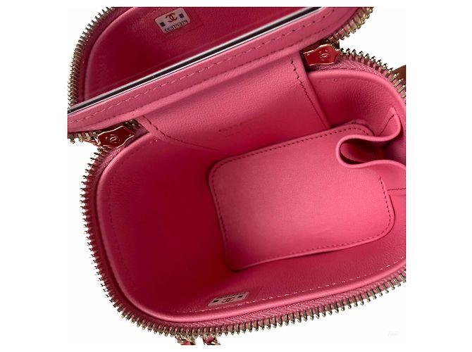 Chanel Mini Vanity Case en cuir d'agneau matelassé Rose - vue 8