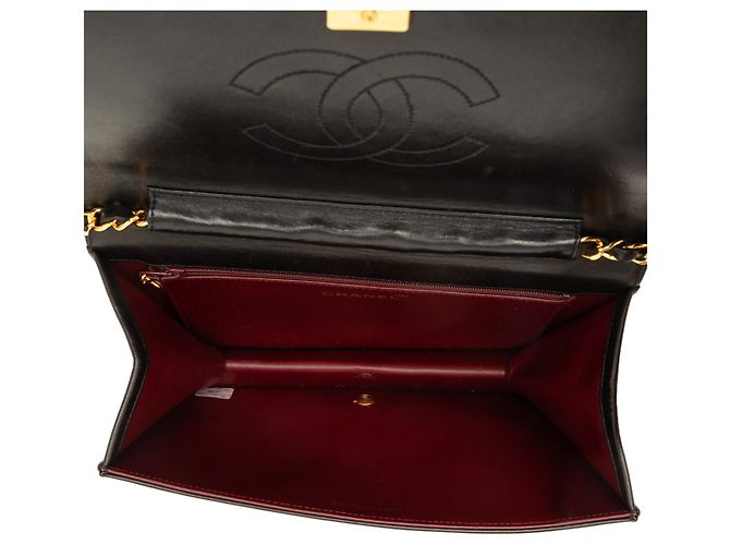 Bolsa Tiracolo Chanel Medium CC Quilted Lambskin Full Flap Preta - vista 4