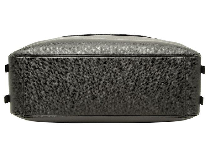 Borsa da lavoro Louis Vuitton Taiga Neo Igor Nera - vista 3