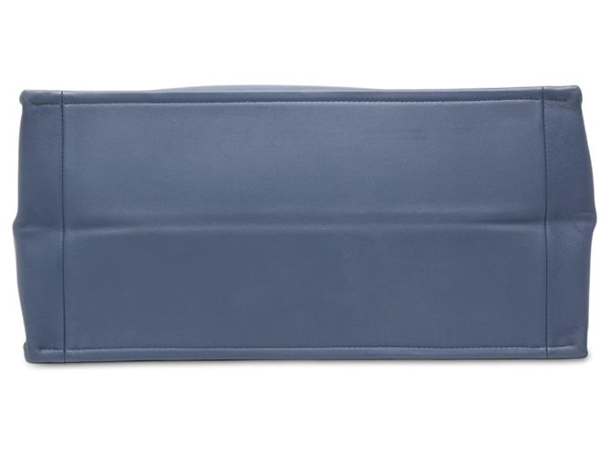 Book Tote Dior Medium in pelle goffrata Blu - vista 3