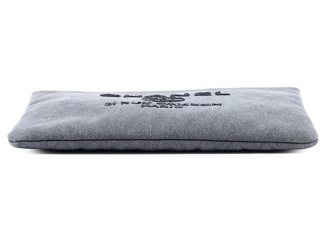 Clutch Chanel Deauville O Case Large in denim grigio con paillettes - vista 3