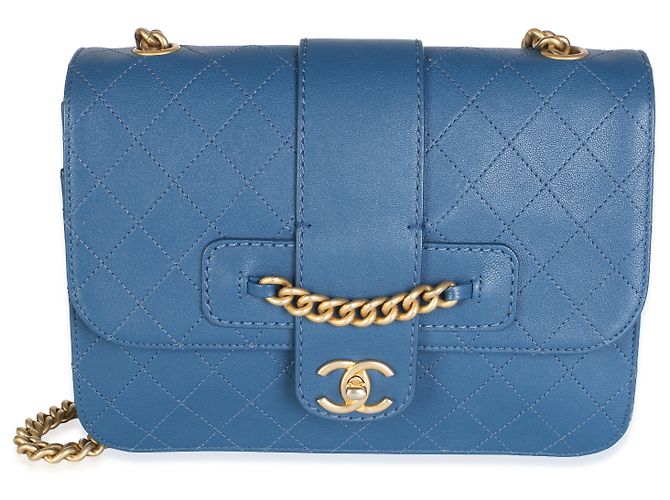 Gabrielle Borsa a patta Chanel Blue Quilted Calfskin con catena frontale - vista 8