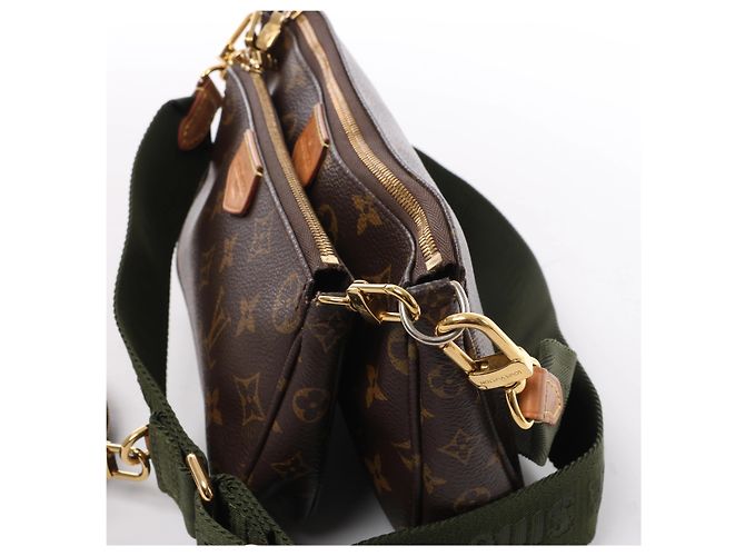Borsa a tracolla Louis Vuitton Multi Pochette Accessoires Monogram in marrone M44813 - vista 5