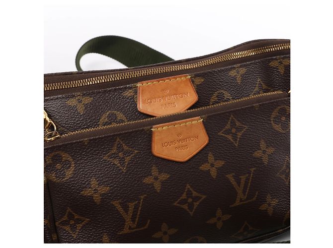 Borsa a tracolla Louis Vuitton Multi Pochette Accessoires Monogram in marrone M44813 - vista 6