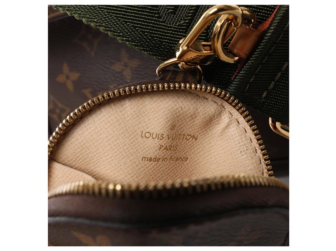 Borsa a tracolla Louis Vuitton Multi Pochette Accessoires Monogram in marrone M44813 - vista 7