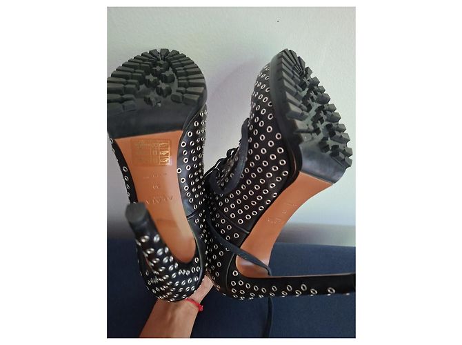 Alaïa Studded black leather lace-up ankle boots - view 4