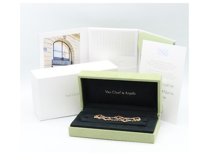 Bracciale Van Cleef & Arpels Vintage Alhambra in smalto rosa - vista 7