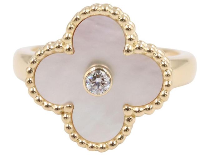 Van Cleef & Arpels Vintage Alhambra Ring - view 2