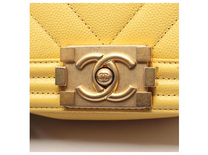 Chanel Boy Small Chevron V-Stitch Schultertasche - Ansicht 7