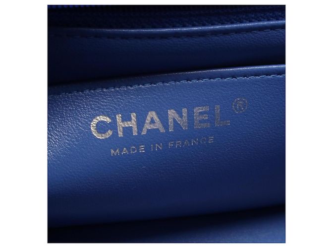 Chanel Mini Matelassé 20 Schultertasche - Ansicht 4