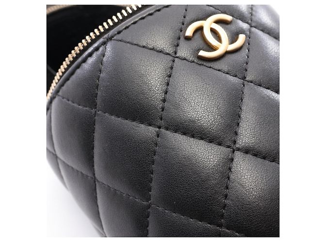 Chanel Matelassé Vanity Bag - Ansicht 7