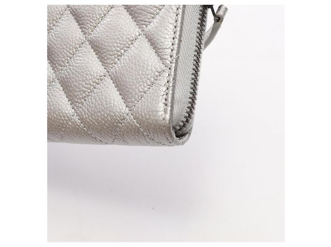 Timeless Carteira Longa Chanel Matelassé em Silver - vista 7