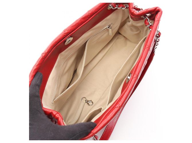 Sac cabas Chanel Matelassé rouge - vue 3
