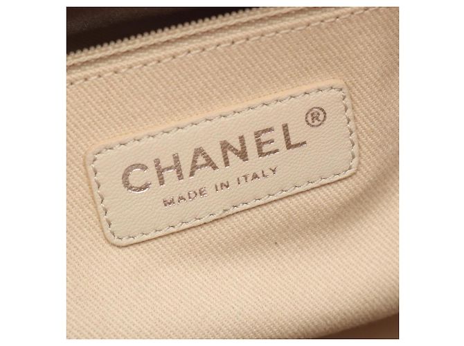 Sac cabas Chanel Matelassé rouge - vue 4