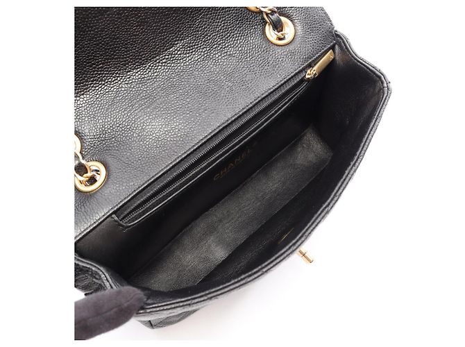 Timeless Borsa a tracolla Chanel Matelassé Black - vista 3