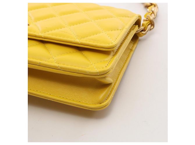 Chanel Matelassé Schultertasche Gelb - Ansicht 10