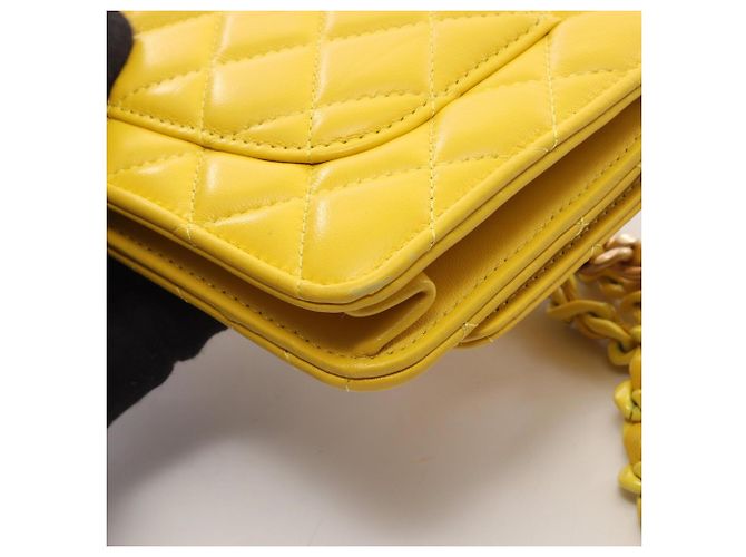 Chanel Matelassé Schultertasche Gelb - Ansicht 11