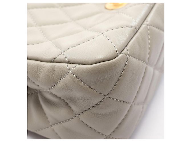 Bolso de hombro Chanel Matelassé Gris - vista 6
