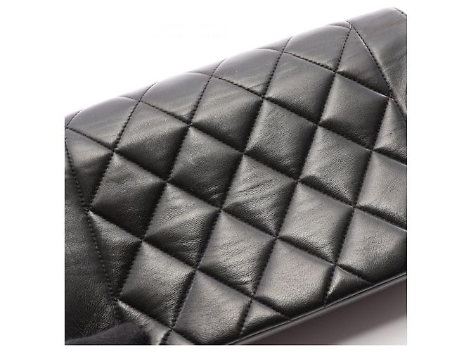 Chanel Matelassé Diana Flap Schultertasche - Ansicht 12