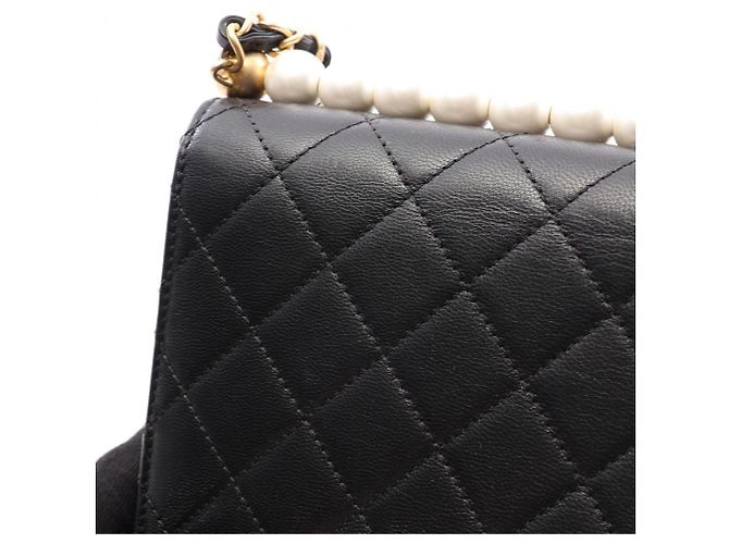 Borsa a tracolla Chanel Matelassé in pelle nera - vista 9