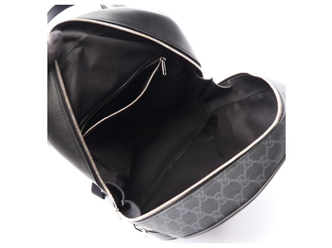 Gucci GG Supreme Backpack - view 3