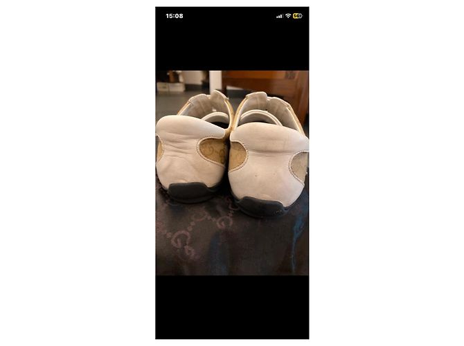Gucci-Sneaker aus Monogramm-Canvas und Leder - Ansicht 5