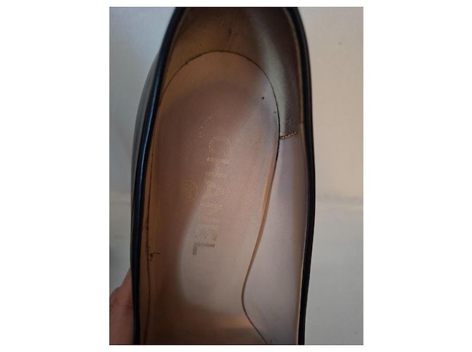 Chanel Pumps aus schwarzem Leder - Ansicht 3