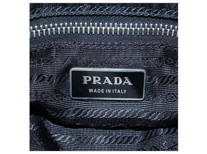 Prada Double Pocket Buckle Flap Tessuto and Leather Medium - vista 6