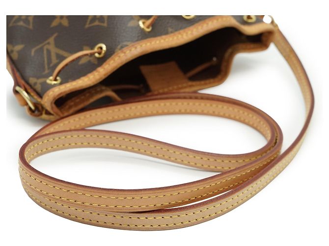 Noe Louis Vuitton Monogram Nano Noé Marrone Pelle - vista 10