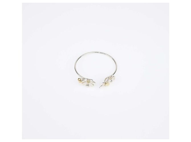 Tiffany & Co. Please Return To Tiffany & Co. Bracciale Rigido in Argento Sterling e Oro Giallo 18K con Coccinella e Fiore - vista 4