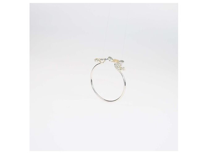 Tiffany & Co. Please Return To Tiffany & Co. Bracciale Rigido in Argento Sterling e Oro Giallo 18K con Coccinella e Fiore - vista 6