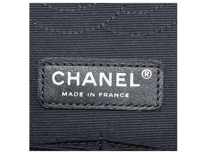 Borsa Chanel Medium Classic Double Flap in tweed nero e cristalli Paris-Shanghai - vista 5