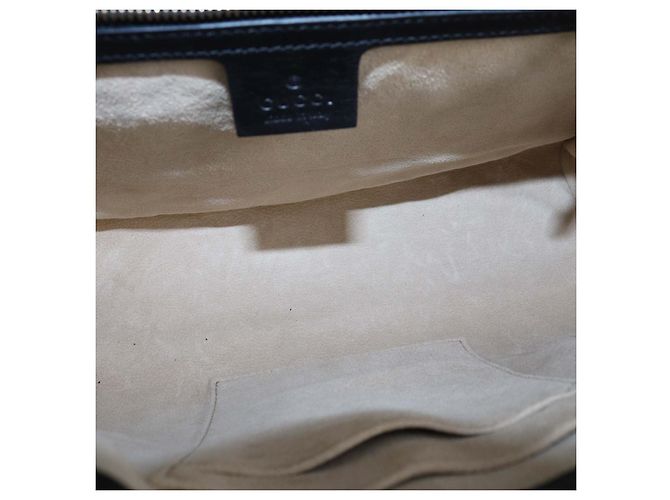 Gucci Medium Padlock Schultertasche aus schwarzem Python - Ansicht 5
