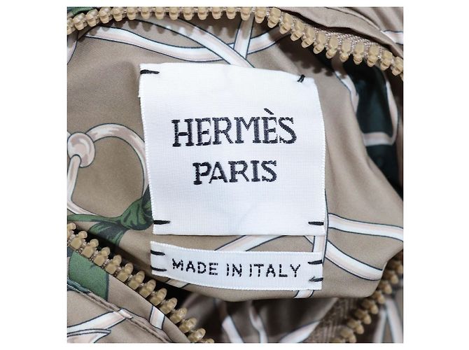Hermès Abrigo de plumón reversible La Promenade du Matin Remix en poliéster Vert Gobi Hermes - vista 6