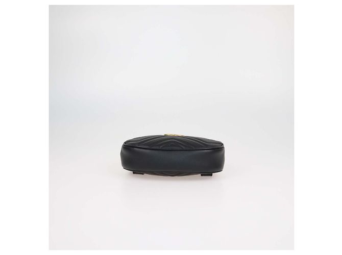 Borsetta cintura Mini GG Marmont in pelle matelassé nera Gucci - vista 4
