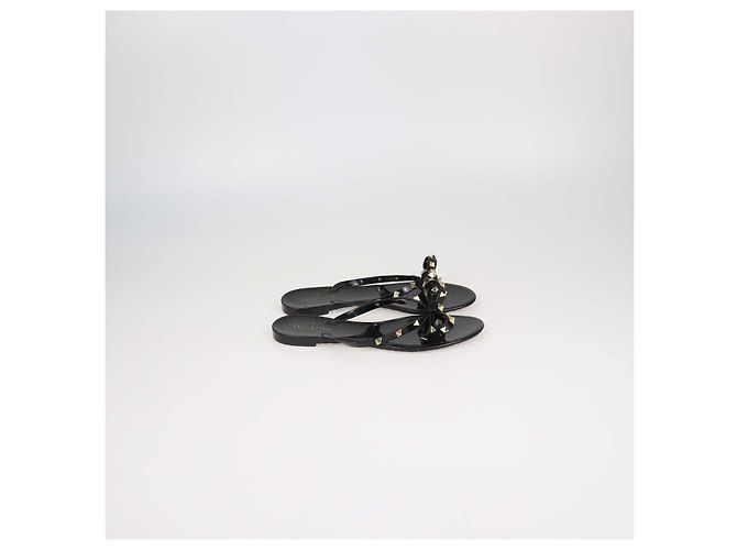 Valentino Sandali Flat Thong Rockstud con Fiocco in Gomma Nera - vista 3