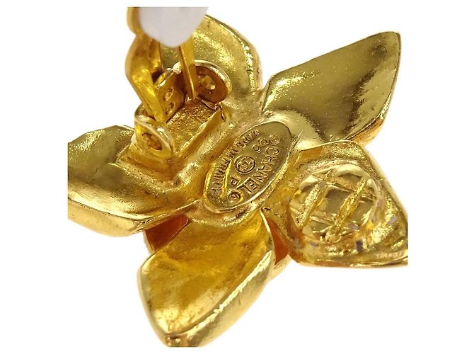 Chanel Vintage CC Flower Clip-On Metallo Texture - vista 5