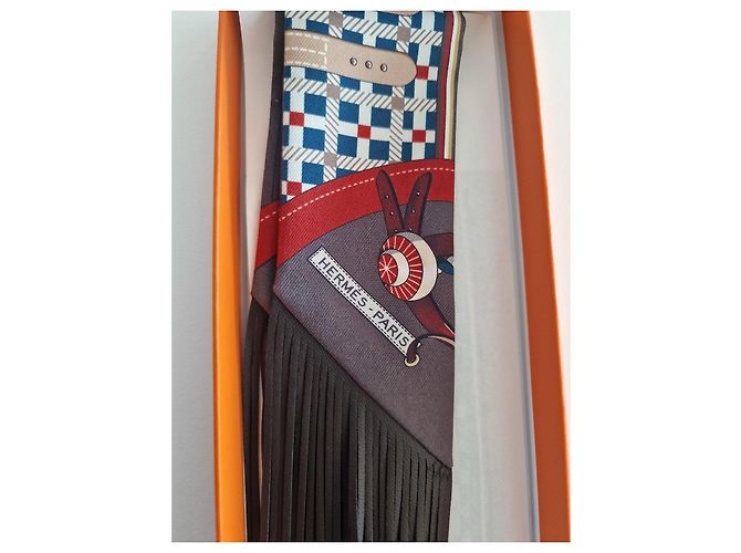 Hermès Twilly Les Voitures Nouvelles Seidenschal - Ansicht 3