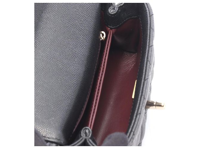 Borsa a mano Chanel Coco Handle XXS in nero - vista 3
