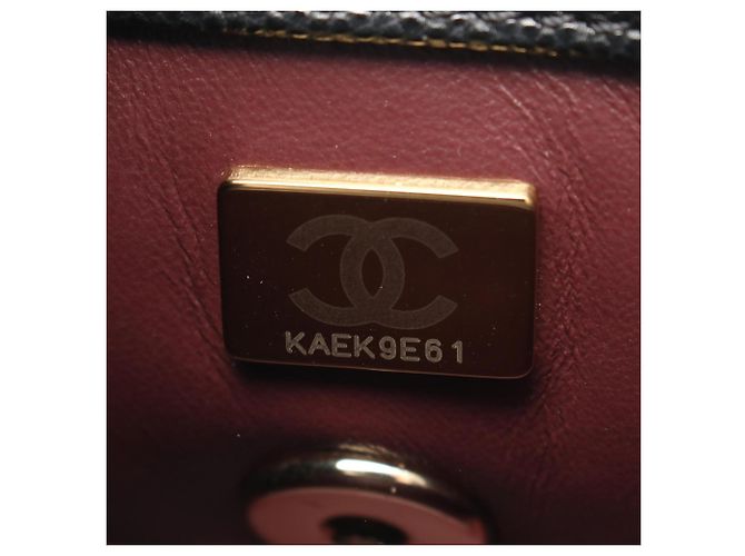 Borsa a mano Chanel Coco Handle XXS in nero - vista 5