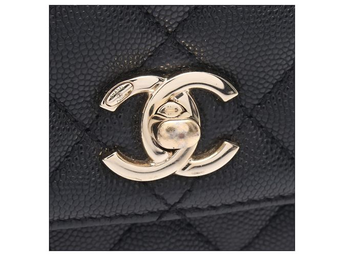 Borsa a mano Chanel Coco Handle XXS in nero - vista 7