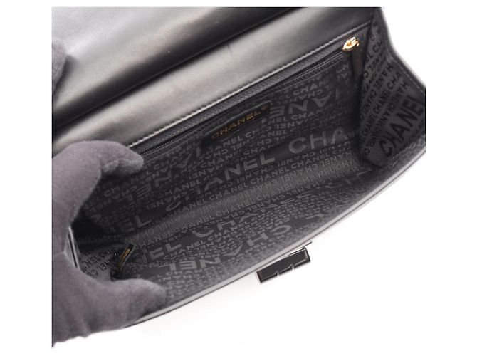 Borsa a tracolla Chanel Chocolate Bar 2.55 - vista 3