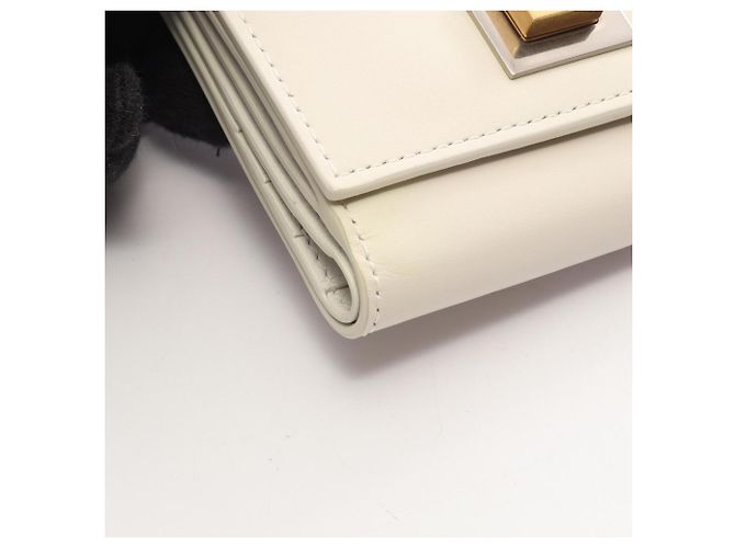 Bottega Veneta Twist Lock Tri-fold Geldbörse - Ansicht 9