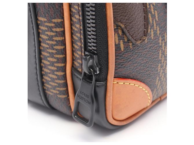 Borsa a tracolla Louis Vuitton NIGO Amazon Messenger - vista 11