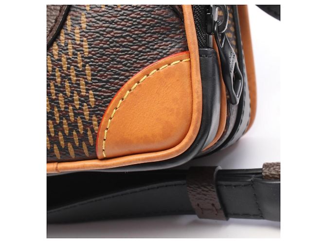 Borsa a tracolla Louis Vuitton NIGO Amazon Messenger - vista 8
