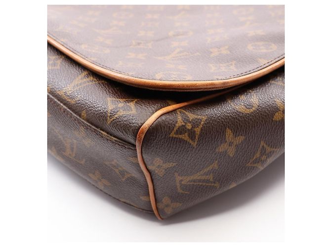 Sac à épaule Louis Vuitton Abesses - vue 9