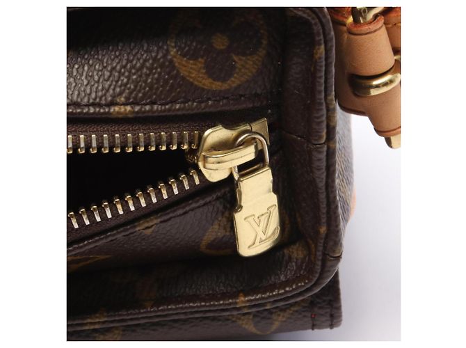 Sac à épaule Louis Vuitton Vivacite MM Monogram - vue 6