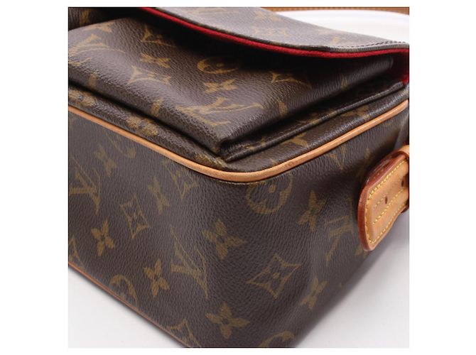 Sac à épaule Louis Vuitton Vivacite MM Monogram - vue 8